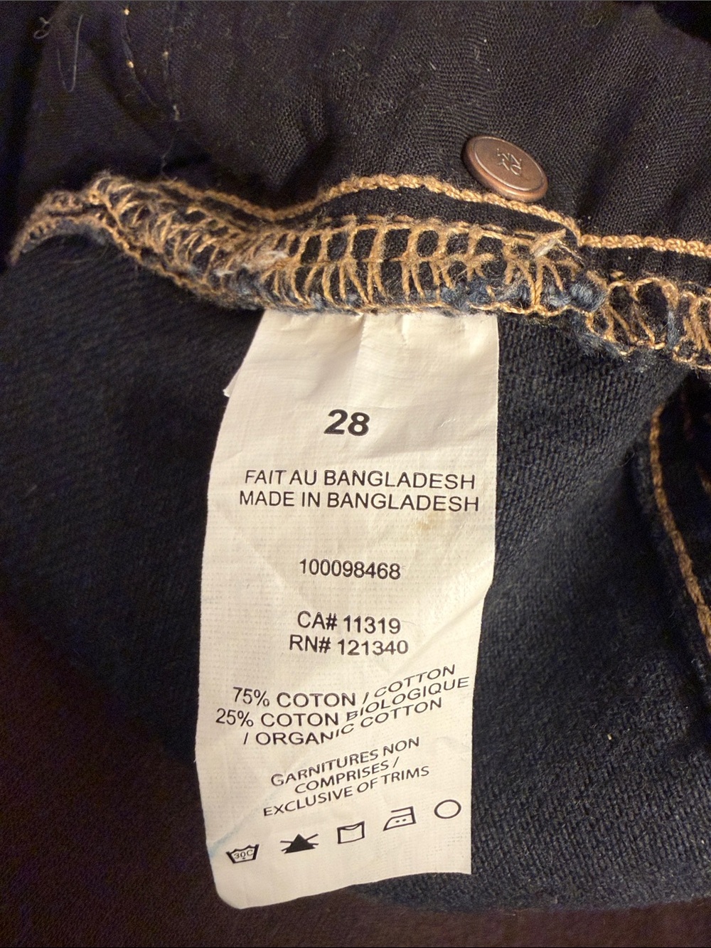Dynamite Mika Mid Rise Relaxed Straight Leg Jeans - Picture 5 of 8